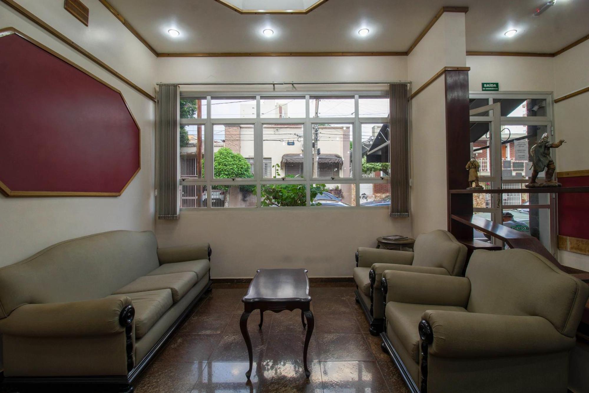 Voa água Eterna Hotel 3*
