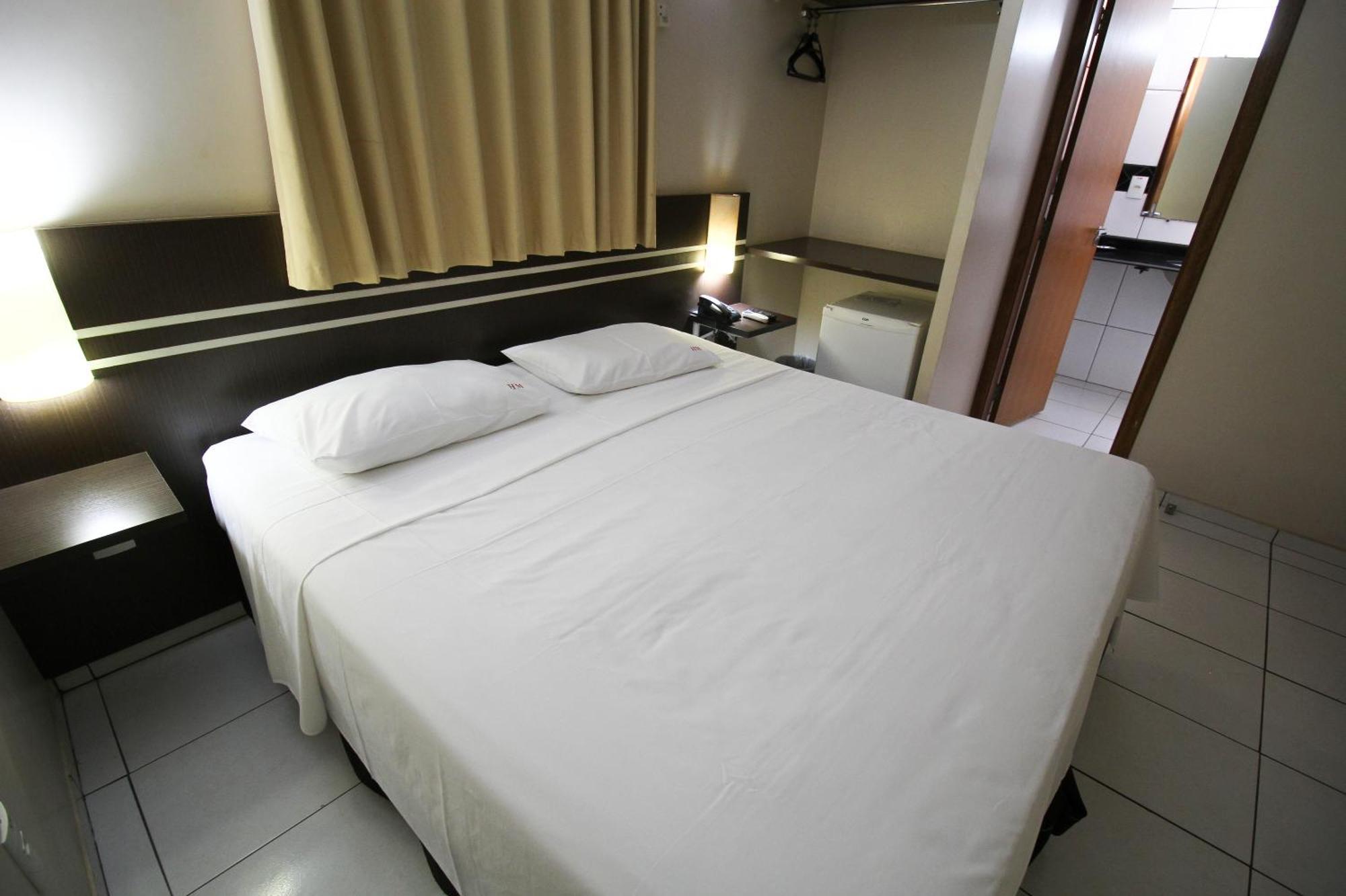 Hotel Pousada Agua Eterna - Proximo Ao Museu De Cera, Hot Beach E Thermas Dos Laranjais Olimpia